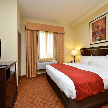 Comfort Suites Eugene Bagian luar foto