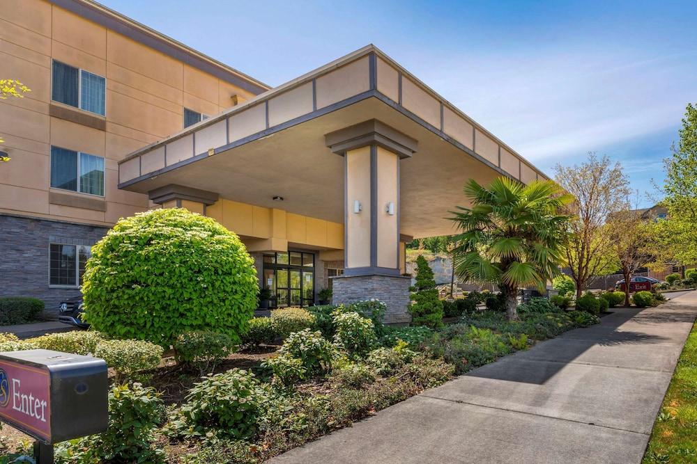 Comfort Suites Eugene Bagian luar foto